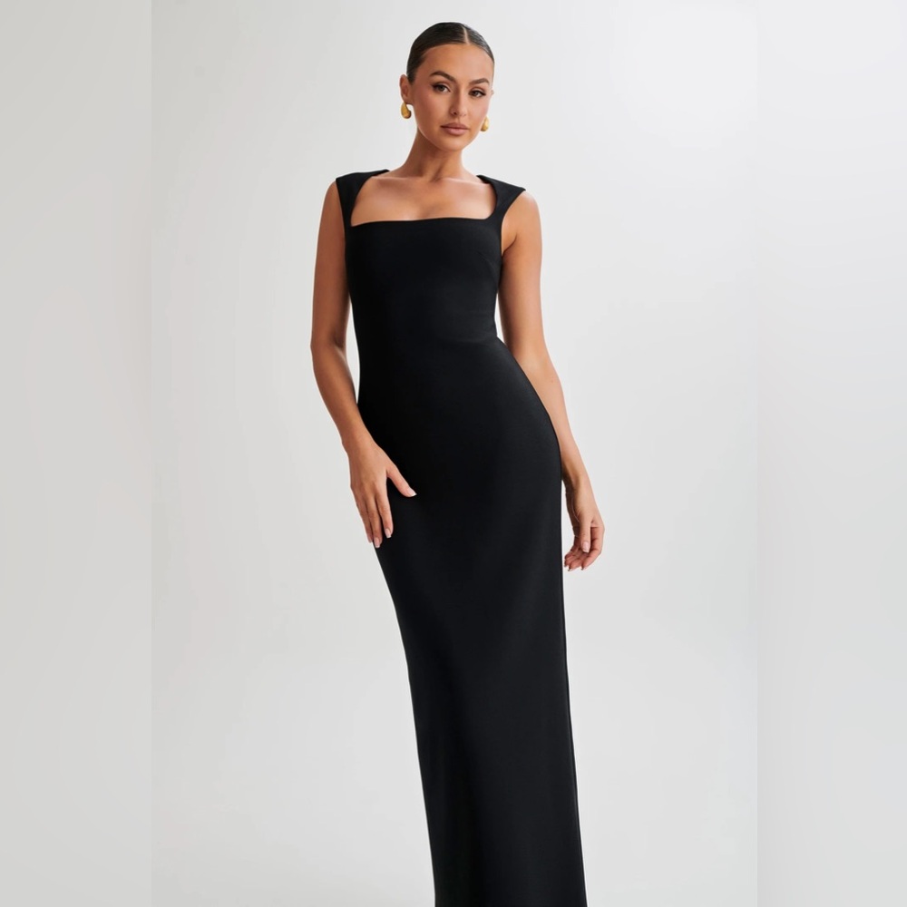 LIKE NEW MESHKI Black Frida Dress